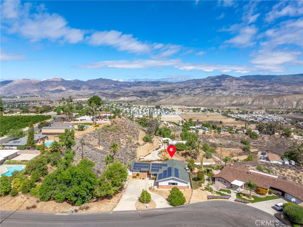 READY FOR A POOL HOME WITH STUNNING VIEWS?! Welcome to 26320 Rim Road, – image 41