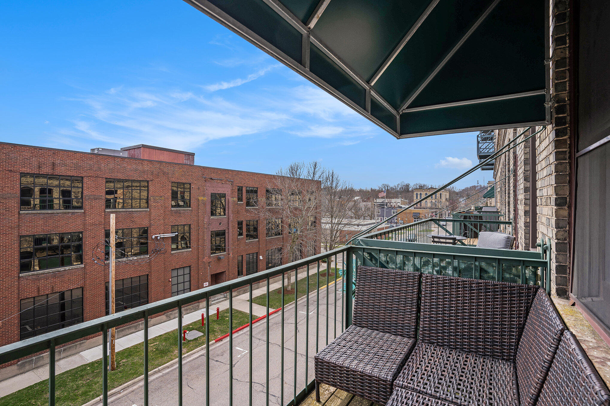 INVESTMENT OPPORTUNITY!! One of Grand Havens most prestigious properti – image 13