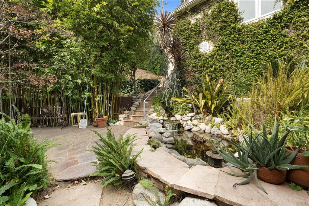 2127 2127 Kress Street, Hollywood Hills, California, 90046, USA, 4 Bedrooms Bedrooms, ,1 BathroomBathrooms,Residential,For Sale,2127 Kress Street,WS26032674