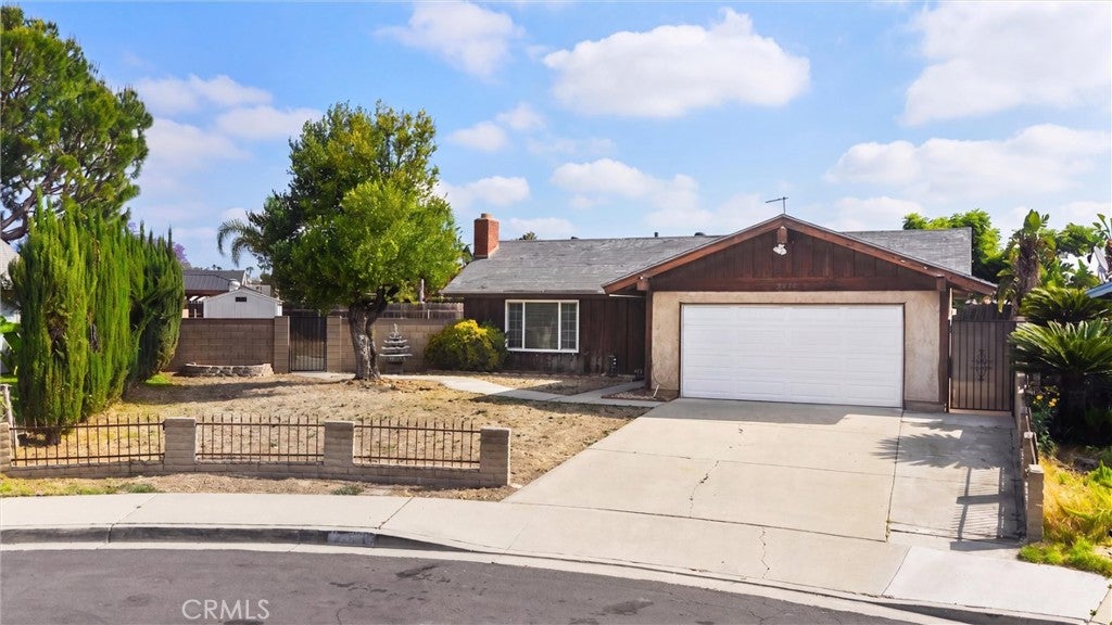 2701 2701 S Whispering Lakes Court, Ontario, California, 91761, USA, 4 Bedrooms Bedrooms, ,1 BathroomBathrooms,Residential,For Sale,2701 S Whispering Lakes Court,WS26107838