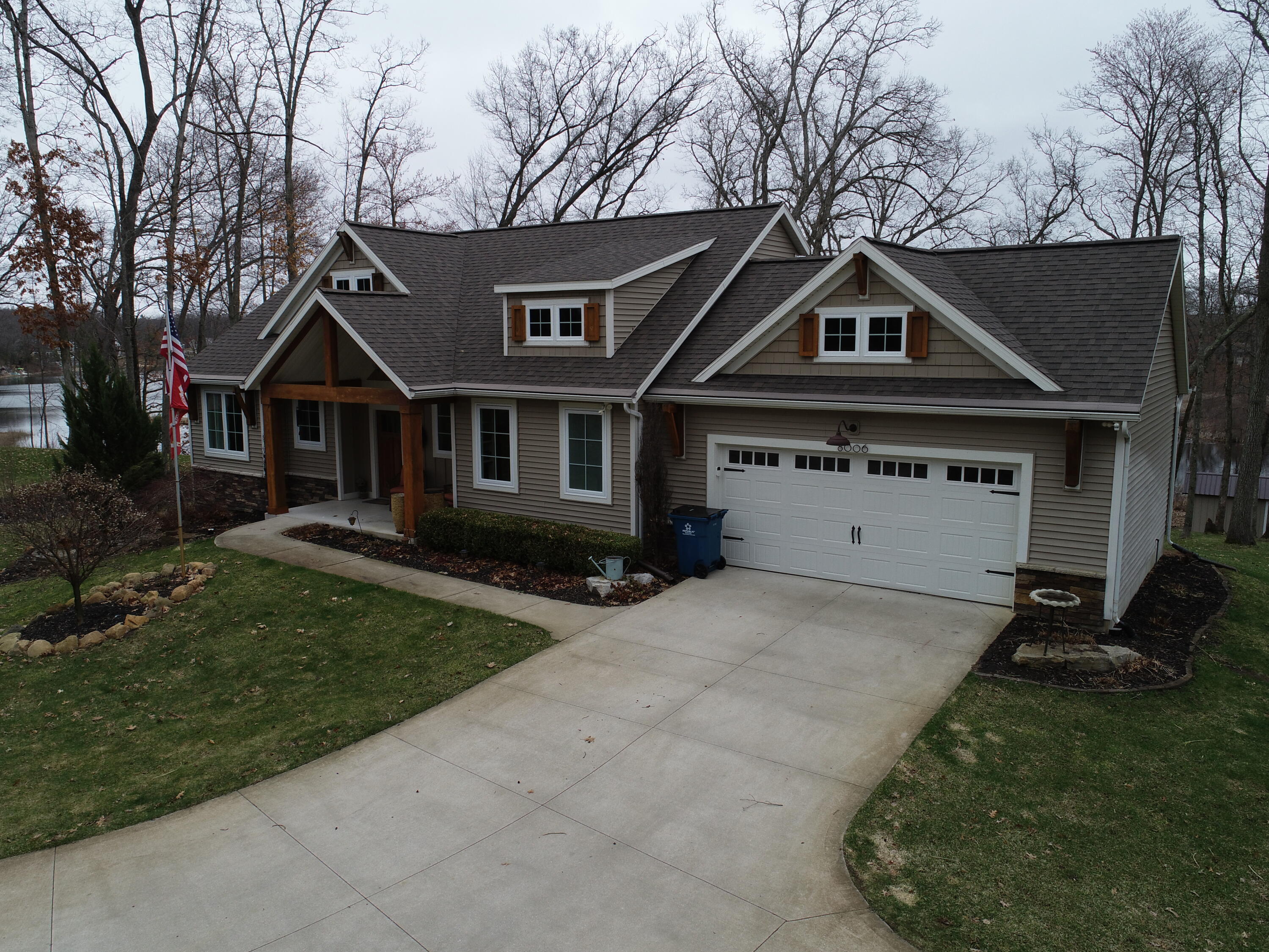 This custom built parade of homes 3 bedroom 2.5 bath ranch offers 82 f – image 104