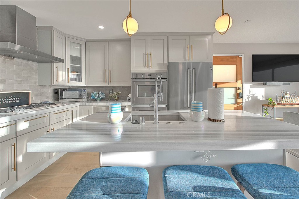 99 99 A Surfside, Surfside, California, 90743, USA, 4 Bedrooms Bedrooms, ,4 BathroomsBathrooms,Residential,For Sale,99 A Surfside,CV26025098