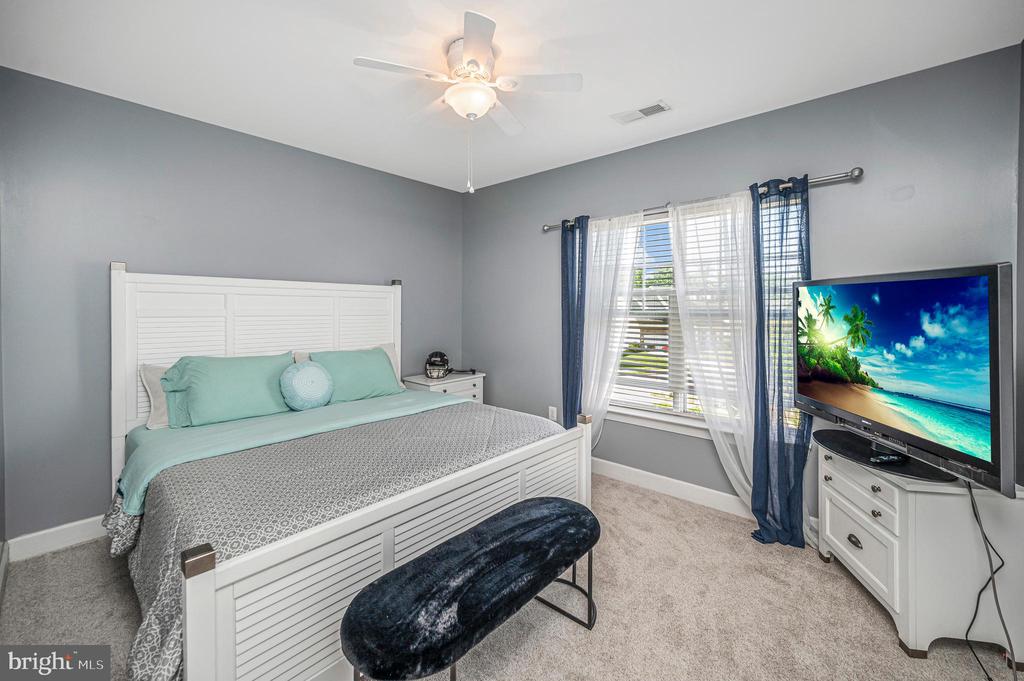 9 9 Sutter Drive, Fredericksburg, Virginia, 22405, USA, 5 Bedrooms Bedrooms, ,5 BathroomsBathrooms,Residential,For Sale,9 Sutter Drive,6112093a-7c20-4b1f-b5cb-6f9b80