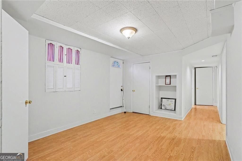 Classic four bedroom ranch in the Lakeside High School district. Step – image 18