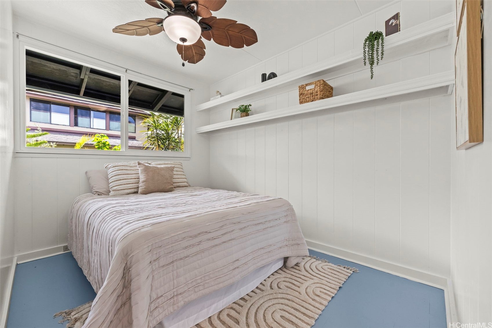 Welcome to this updated 3 bedroom, 2 bath single family home in the lu – image 8
