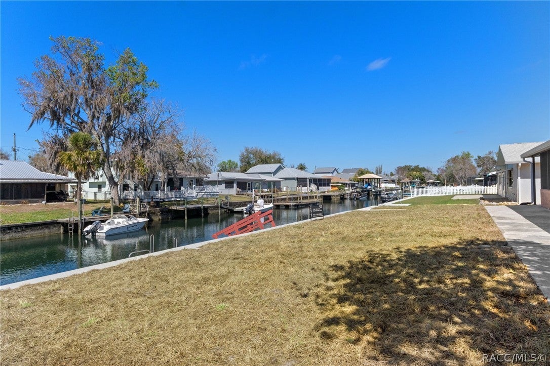 1400 1400 SE 5th Avenue, Crystal River, Florida, 34429, USA, 3 Bedrooms Bedrooms, ,2 BathroomsBathrooms,Residential,For Sale,1400 SE 5th Avenue,852812