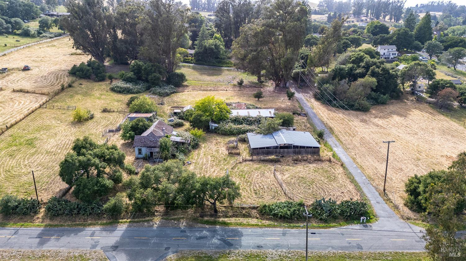 2095 2095 Goodwin Ave, Penngrove, California, 94951, USA, 2 Bedrooms Bedrooms, ,1 BathroomBathrooms,Residential,For Sale,2095 Goodwin Ave,326054176