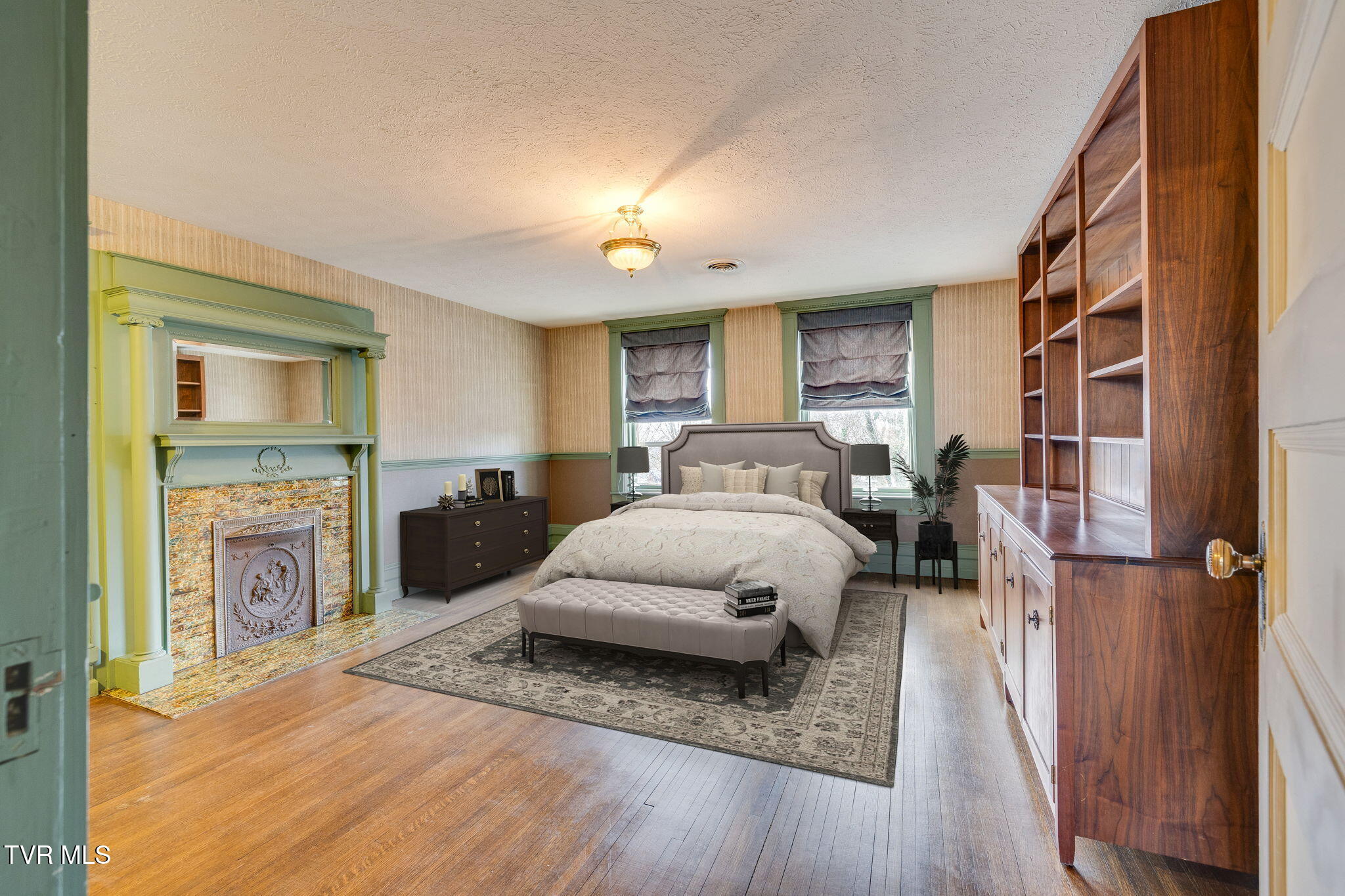 PRICE IMPROVEMENT! If youve ever thought about opening a Bed & Breakfa – image 36
