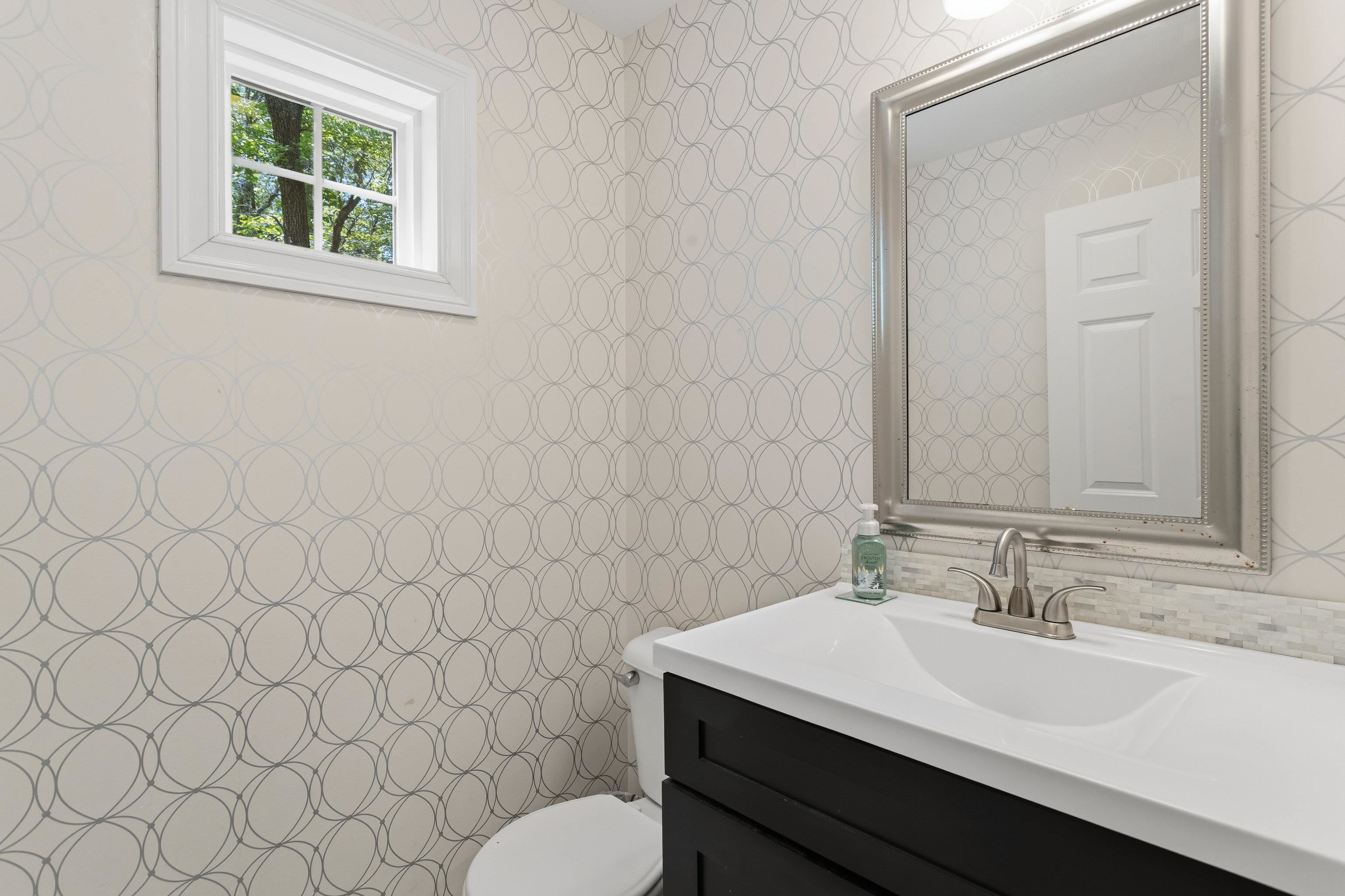 7 7 Premier Drive, Londonderry, New Hampshire, 03053, USA, 4 Bedrooms Bedrooms, ,3 BathroomsBathrooms,Residential,For Sale,7 Premier Drive,5096108
