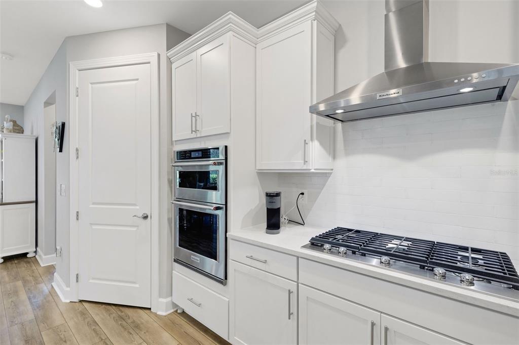 10088 10088 Coral Shore Drive, Englewood, Florida, 34223, USA, 3 Bedrooms Bedrooms, ,2 BathroomsBathrooms,Residential,For Sale,10088 Coral Shore Drive,N6143253