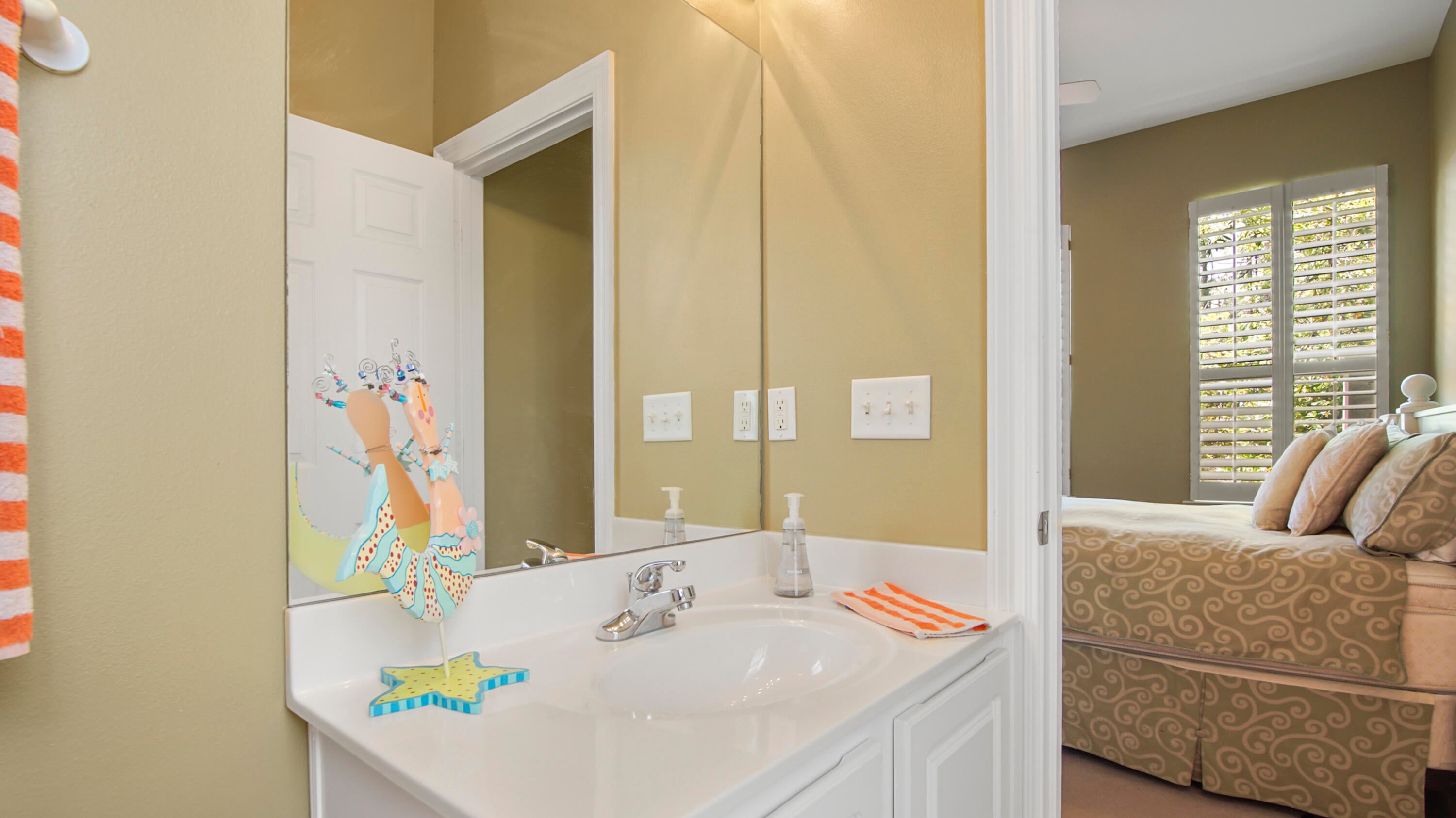 106 106 Courtyard Circle, Santa Rosa Beach, Florida, 32459, USA, 3 Bedrooms Bedrooms, ,4 BathroomsBathrooms,Residential,For Sale,106 Courtyard Circle,975823
