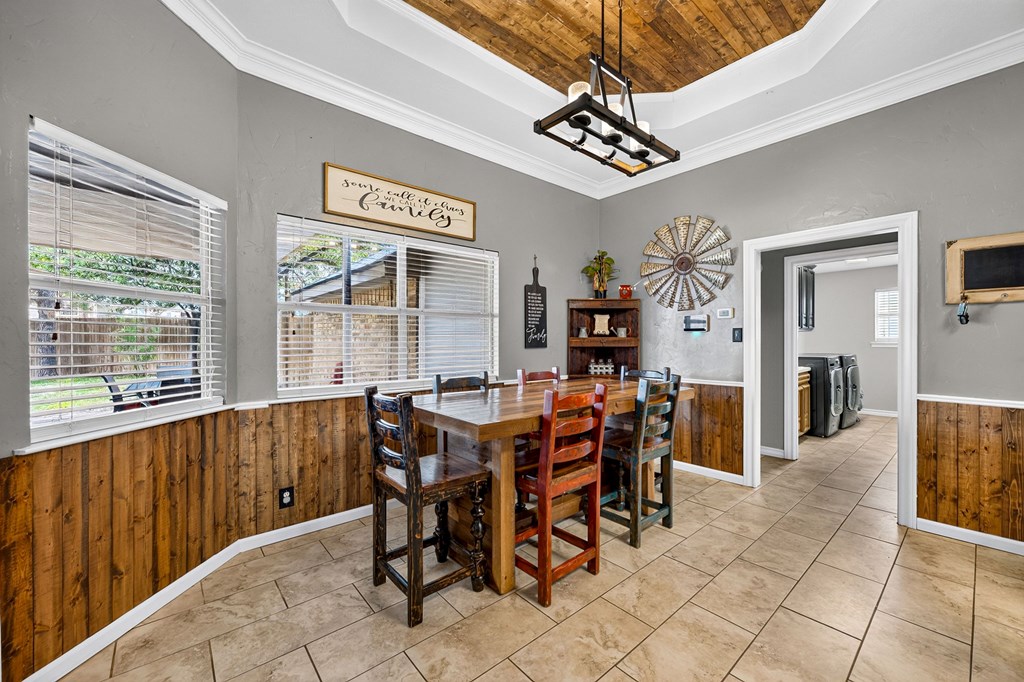 4125 4125 Fox Hollow Ct, Midland, Texas, 79707, USA, 4 Bedrooms Bedrooms, ,3 BathroomsBathrooms,Residential,For Sale,4125 Fox Hollow Ct,50096951