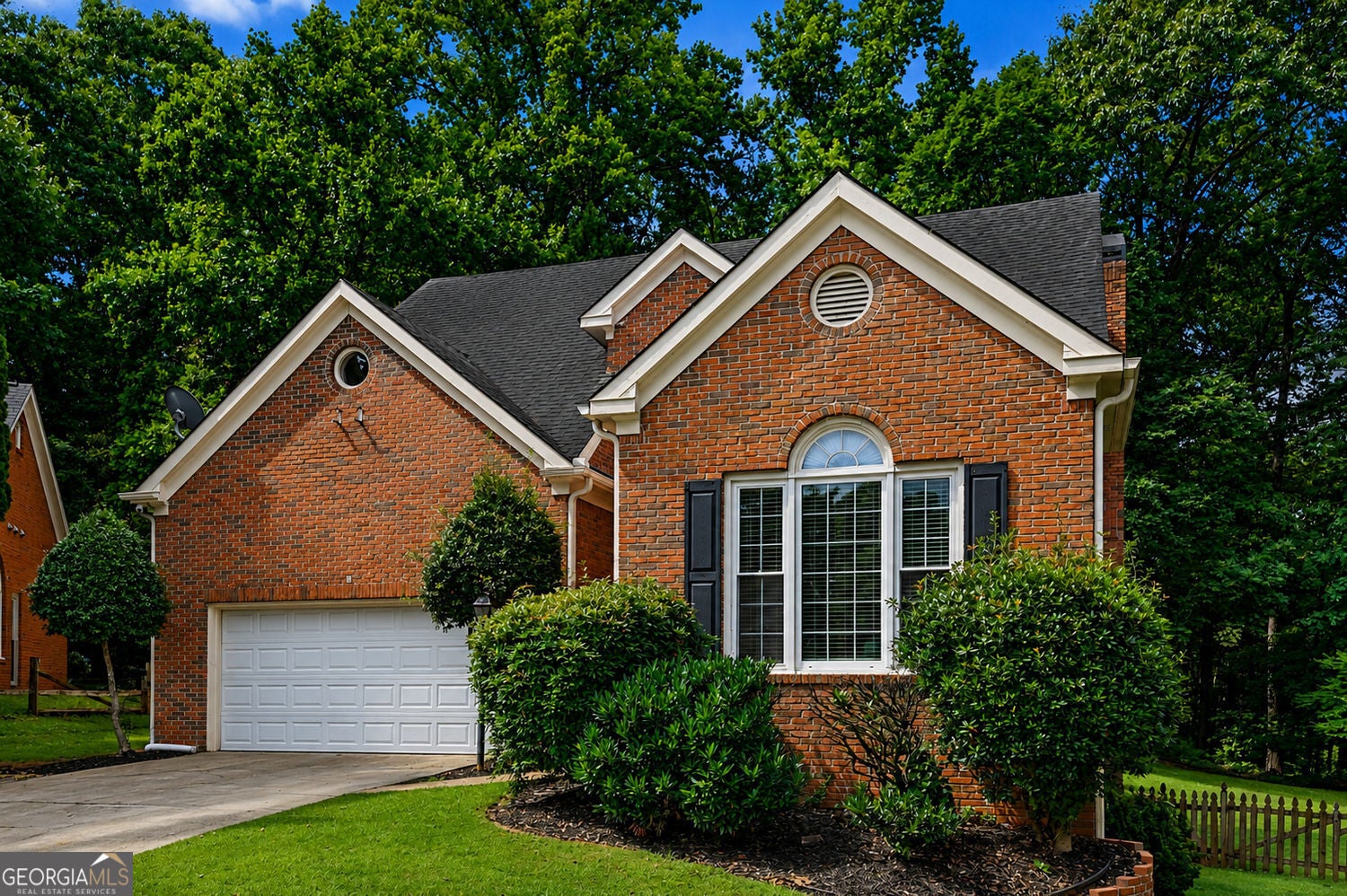 Buy This Home & We Will Buy Yours! Lease Purchase Oppurtunity Availabl – image 7