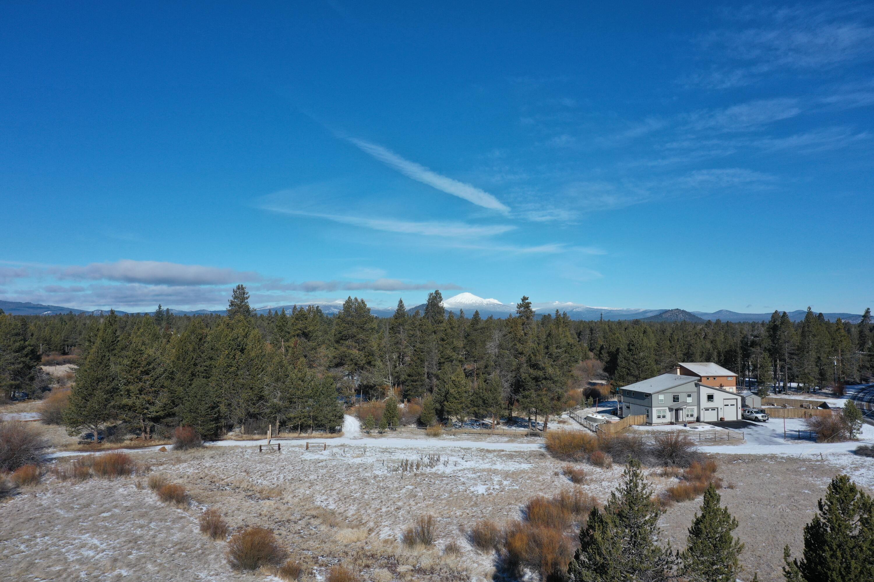 16732 16732 Contorta Place, La Pine, Oregon, 97739, USA, 3 Bedrooms Bedrooms, ,3 BathroomsBathrooms,Residential,For Sale,16732 Contorta Place,220215014
