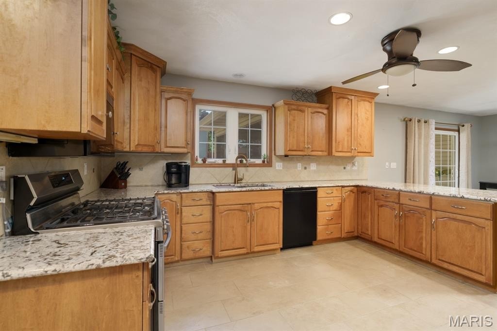 117 117 Callaway Court, O'Fallon, Illinois, 62269, USA, 4 Bedrooms Bedrooms, ,4 BathroomsBathrooms,Residential,For Sale,117 Callaway Court,26013179
