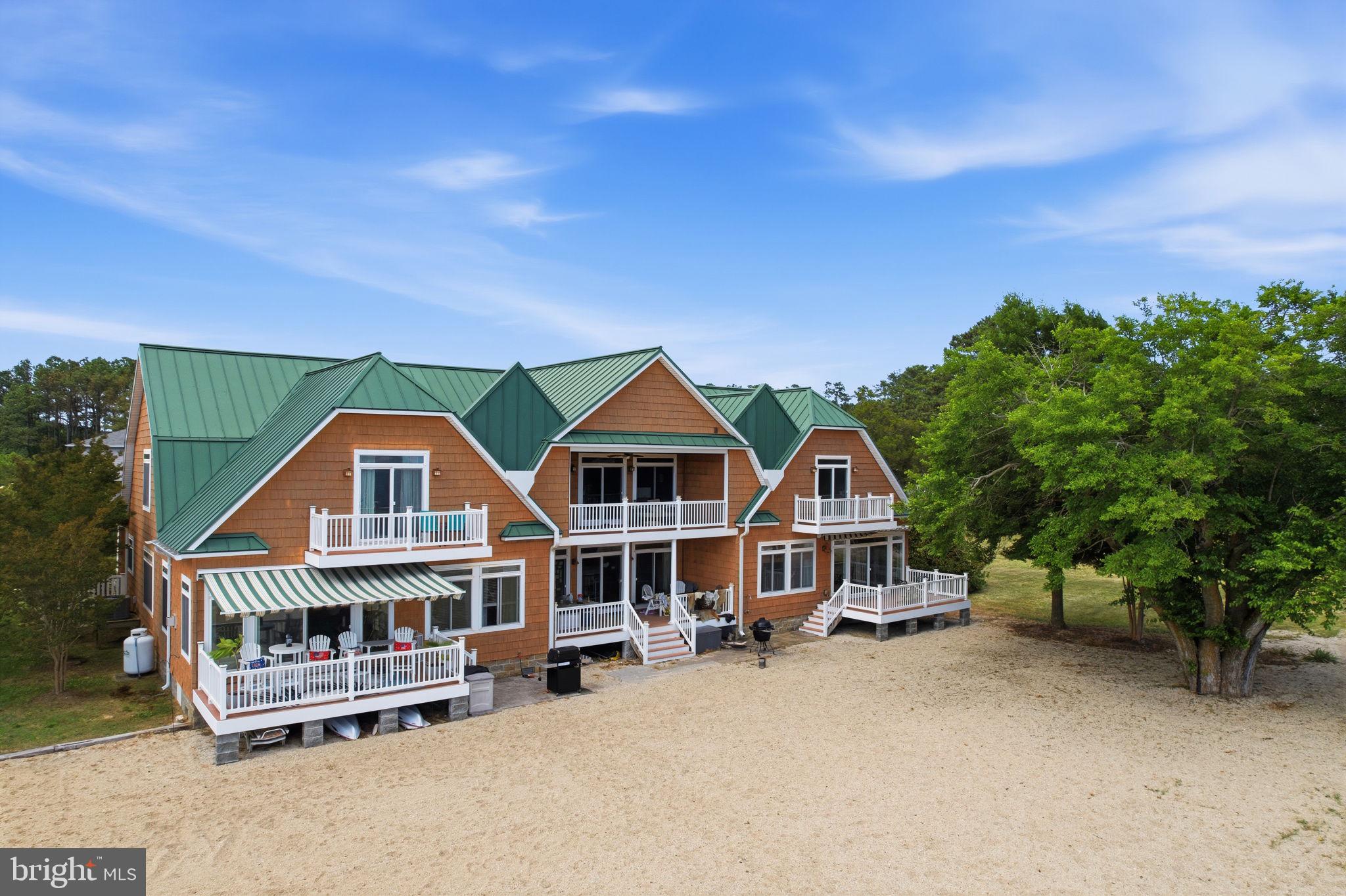 Enjoy effortless waterfront living in Southern Maryland from this prem – image 7