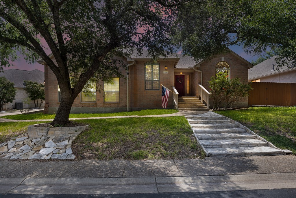 This is the Colorado floor plan. One of the largest homes in HHC. Heri – image 3