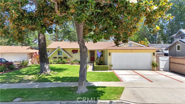2415 2415 E Oakmont, Orange, California, 92867, USA, 3 Bedrooms Bedrooms, ,1 BathroomBathrooms,Residential,For Sale,2415 E Oakmont,PW26132191