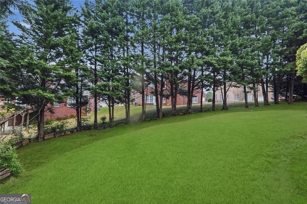 Seller willing to contribute up to $15,000 in seller concessions with – image 44