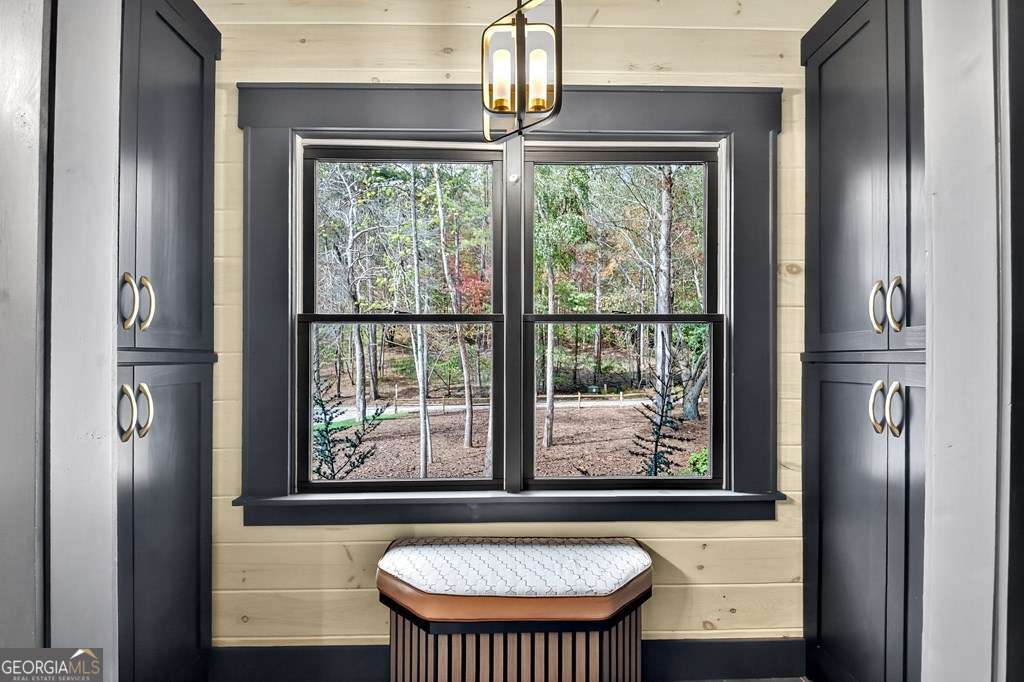 Welcome to your Private RIVERFRONT DREAM HOME on the shimmering shores – image 47