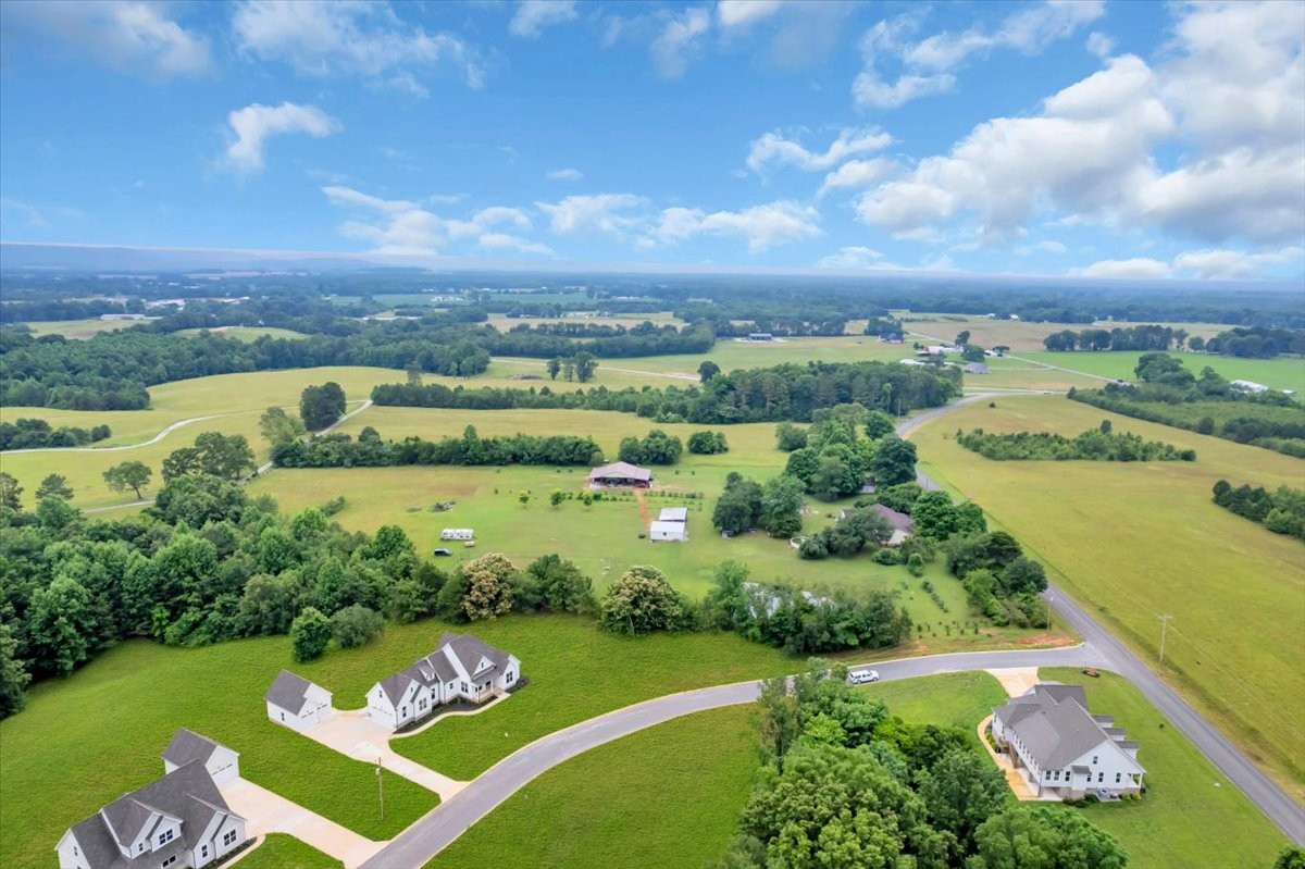74 74 Summer Lake Ct Lot 16, Winchester, Tennessee, 37398, USA, 3 Bedrooms Bedrooms, ,4 BathroomsBathrooms,Residential,For Sale,74 Summer Lake Ct Lot 16,3232049