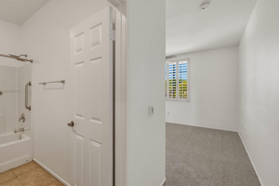 Exceptional opportunity to own a spacious 4 bedroom, 3 bath residence – image 21