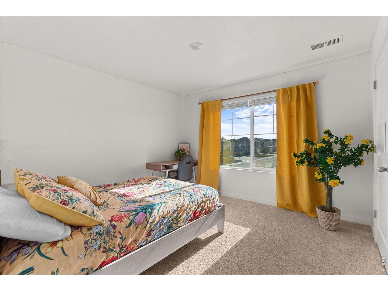 The feeling of a home is so important and this one feels light, comfor – image 30