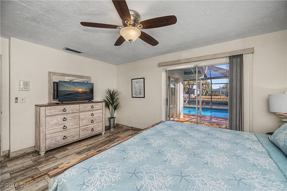 So excited to present this darling home with strong bones and lots of – image 18