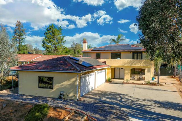 Welcome to this beautiful 4-bedroom, 2.5-bath home that blends comfort – image 55