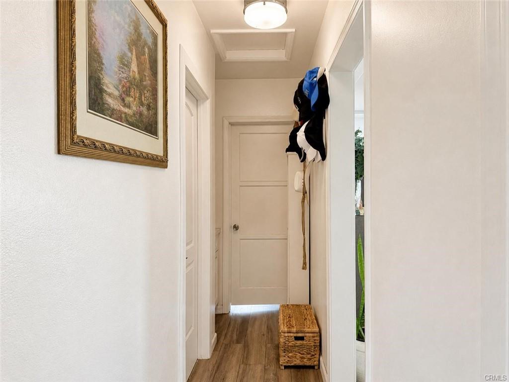 8617 8617 Ivy St, Los Angeles, California, 90002, USA, 5 Bedrooms Bedrooms, ,Residential,For Sale,8617 Ivy St,MB26135921