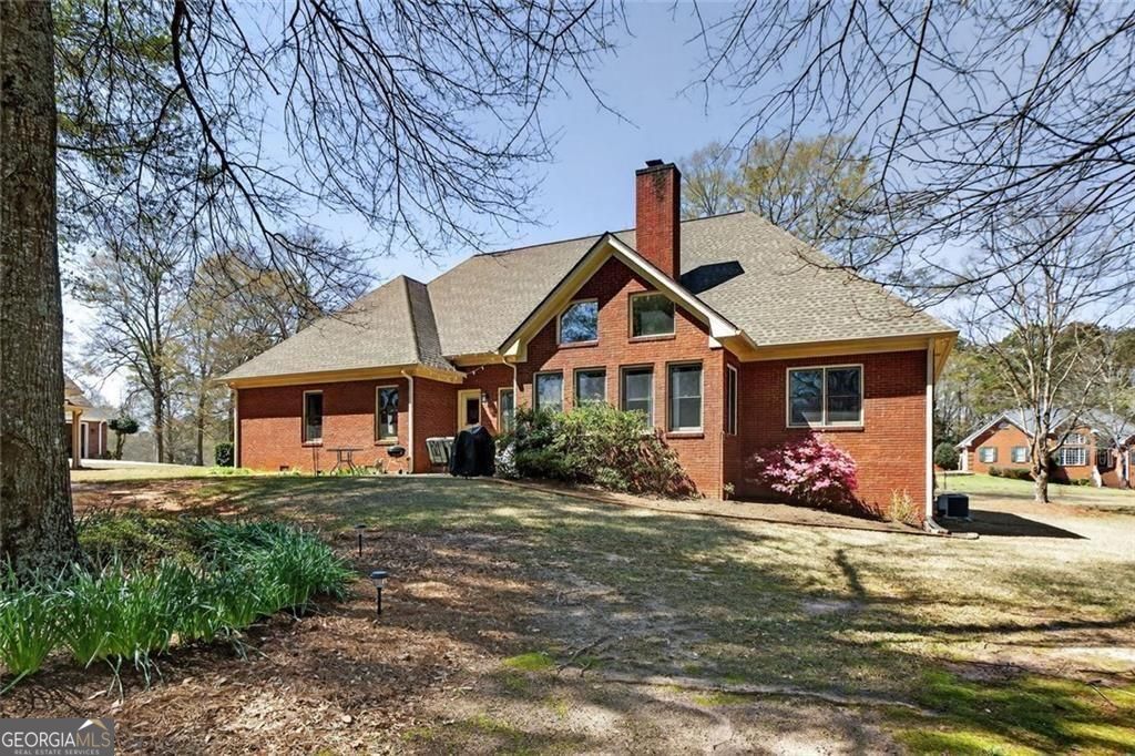 WOW - TWO HOMES ON ONE LOT!!! From the moment you arrive, the quality – image 55