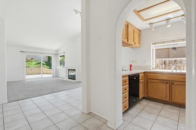 2194 2194 Luz Wy, Oceanside, California, 92056, USA, 3 Bedrooms Bedrooms, ,2 BathroomsBathrooms,Residential,For Sale,2194 Luz Wy,NDP2604585