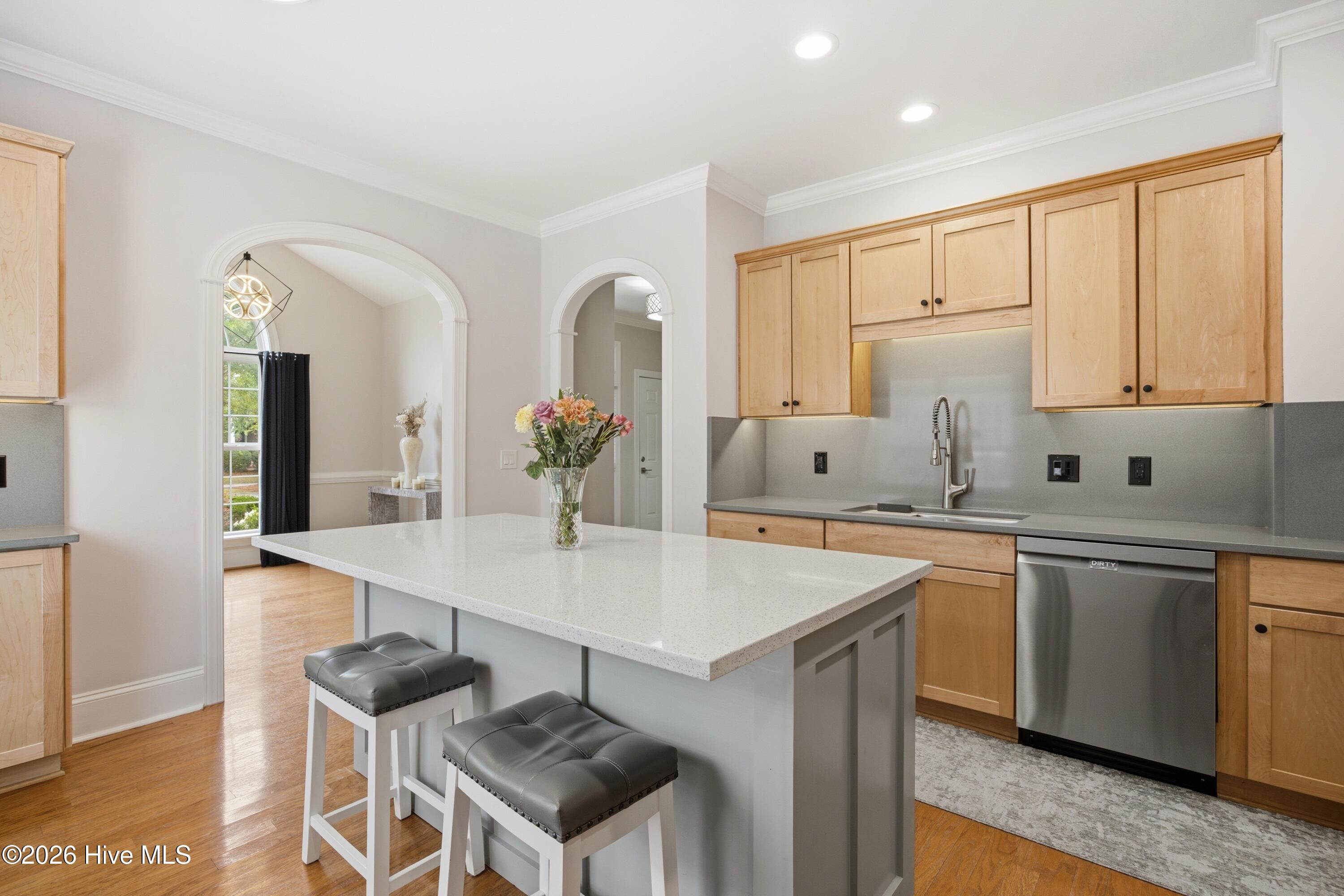 Welcome to this beautifully updated brick home featuring 4 bedrooms an – image 15