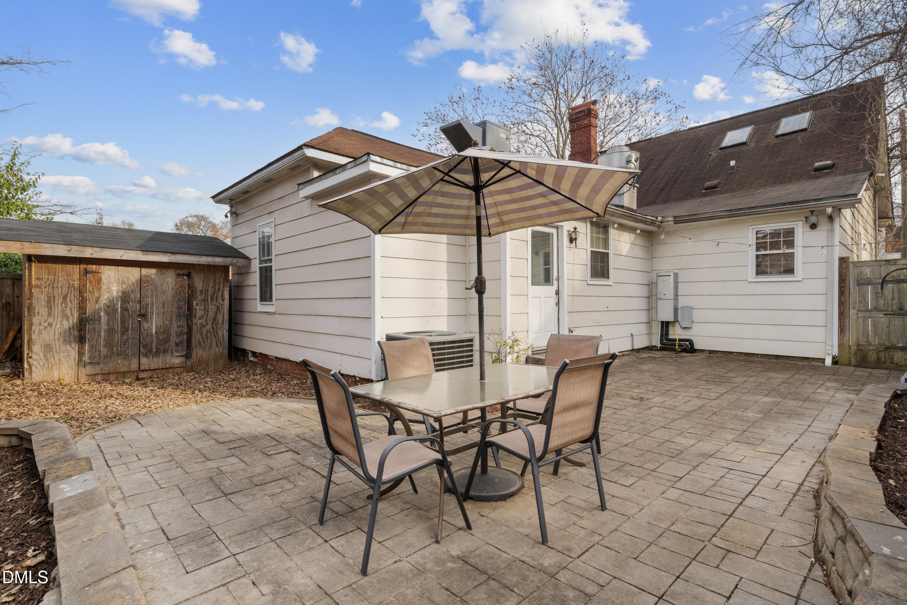 Located near Downtown Raleigh, this ±2,025 SF commercial building at 4 – image 14