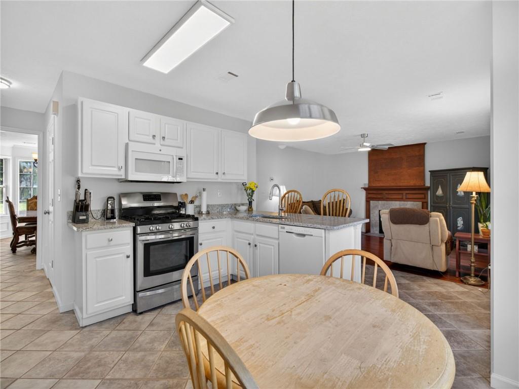 Youve been looking for a home that works for your whole family. Stop l – image 16