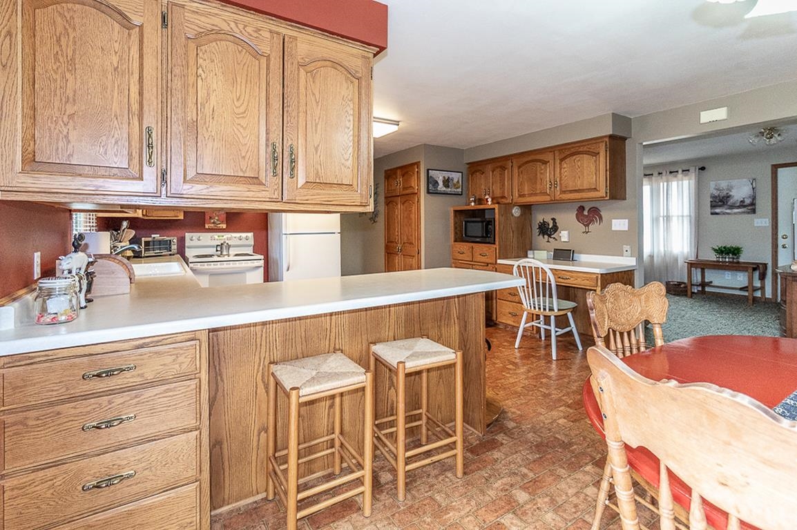 N5201 Lower Road, Shiocton, Wisconsin, 54170-9132, USA, 3 Bedrooms Bedrooms, ,2 BathroomsBathrooms,Residential,For Sale,N5201 Lower Road,86ab8ace-a03c-4b7b-9366-5f3e37