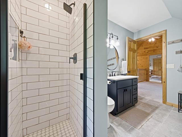 Your country oasis awaits! Once you see this beautiful home situated d – image 31