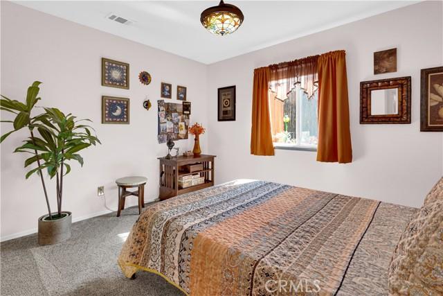 Charming, comfortable, and move-in readythis beautifully updated 3 bed – image 12