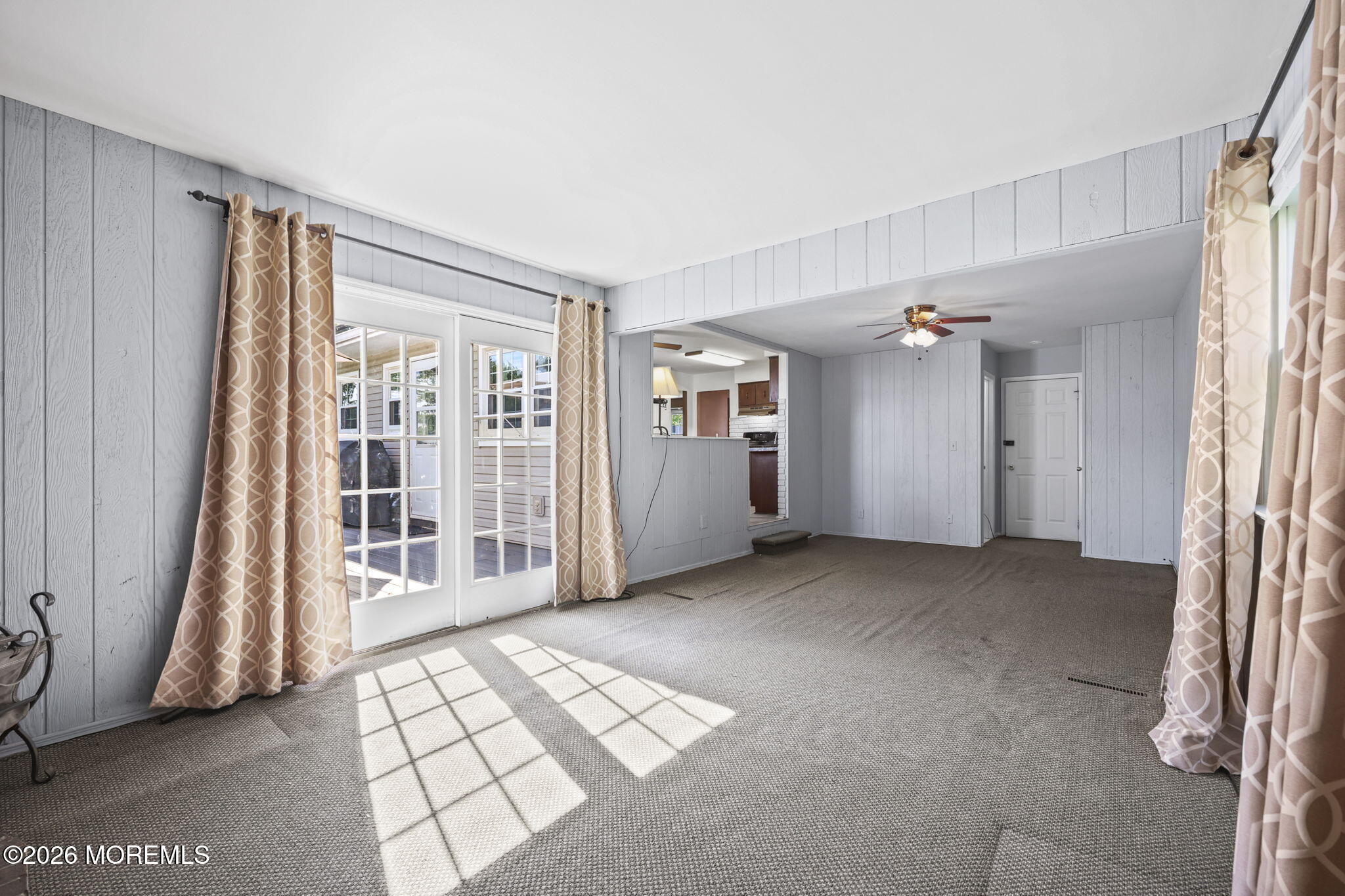 Opportunity awaits,this spacious ranch-style home offers 3 bedrooms, 1 – image 21