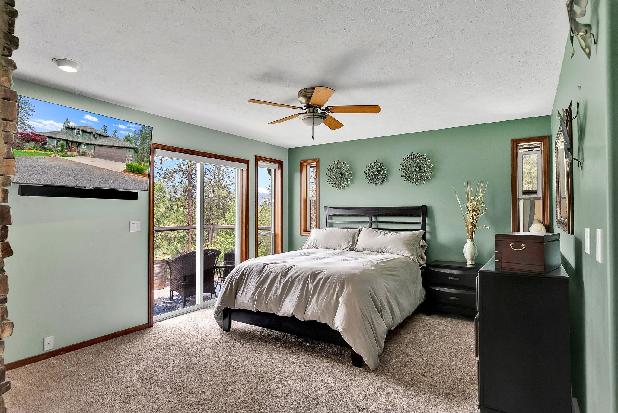 6533 6533 D Lois Way, Nine Mile Falls, Washington, 99026, USA, 4 Bedrooms Bedrooms, ,3 BathroomsBathrooms,Residential,For Sale,6533 D Lois Way,202518139
