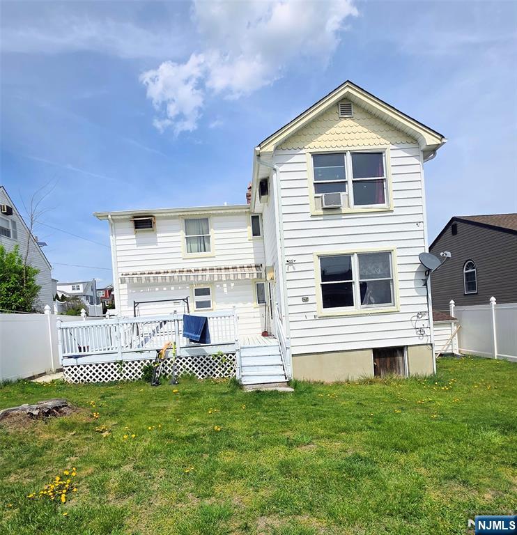7 7 Barnard Place, North Arlington, New Jersey, 07031, USA, 4 Bedrooms Bedrooms, ,4 BathroomsBathrooms,Residential,For Sale,7 Barnard Place,57742b81-77b6-4a9c-891d-52db43