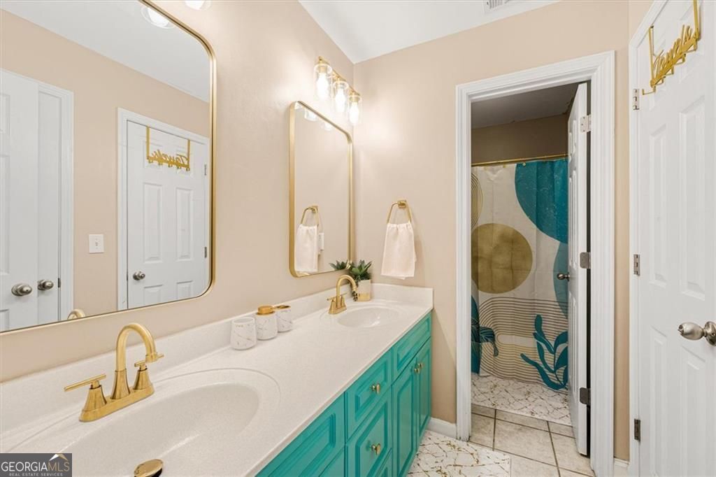 Welcome to 101 Lumby Lane, a stunning 4-sided brick residence in the s – image 2