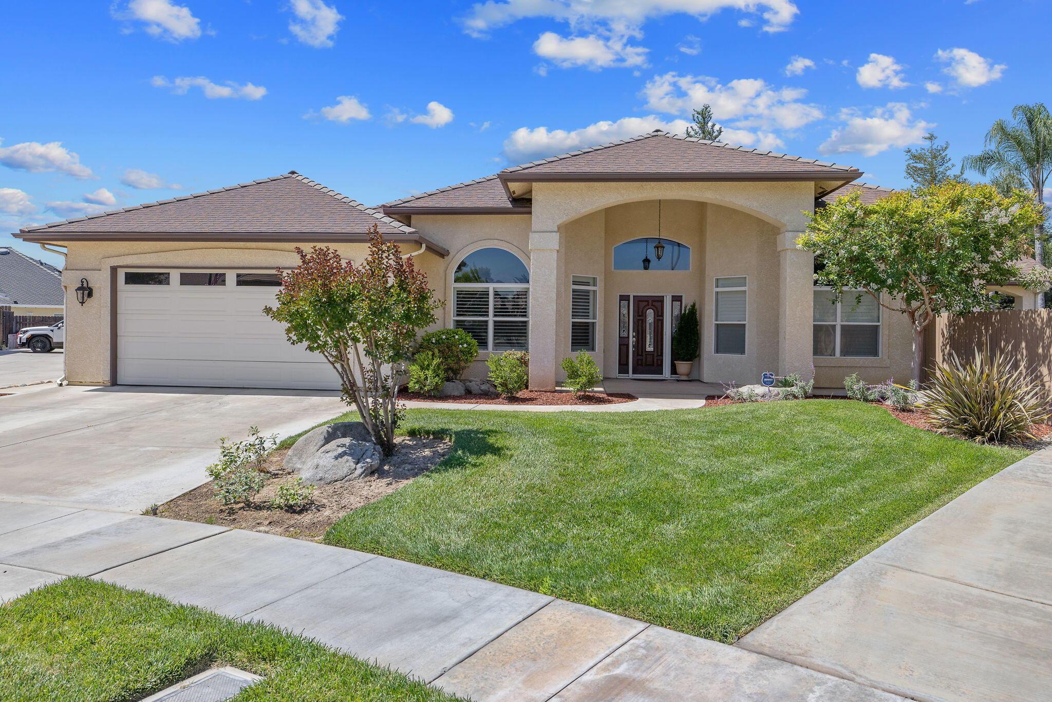 760 760 Saint James Court, Exeter, California, 93221, USA, 3 Bedrooms Bedrooms, ,4 BathroomsBathrooms,Residential,For Sale,760 Saint James Court,e3cd494e-647e-4b66-bdb7-b6c809