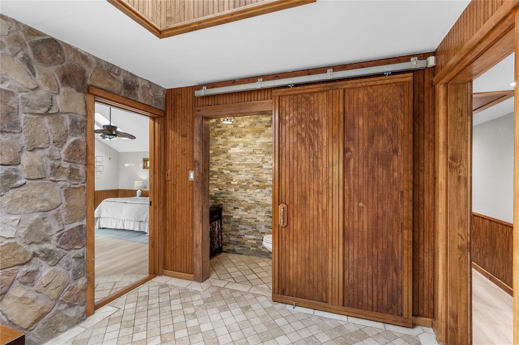 692 692 Private Road 5937, Emory, Texas, 75440, USA, 5 Bedrooms Bedrooms, ,6 BathroomsBathrooms,Residential,For Sale,692 Private Road 5937,9972a05f-a8b7-42f8-84d4-e29850