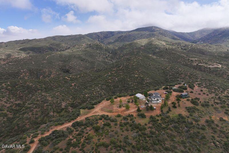 17041 17041 Summers Drive, Tehachapi, California, 93561, USA, 4 Bedrooms Bedrooms, ,3 BathroomsBathrooms,Residential,For Sale,17041 Summers Drive,a581228e-eae8-4788-89f6-5328c9