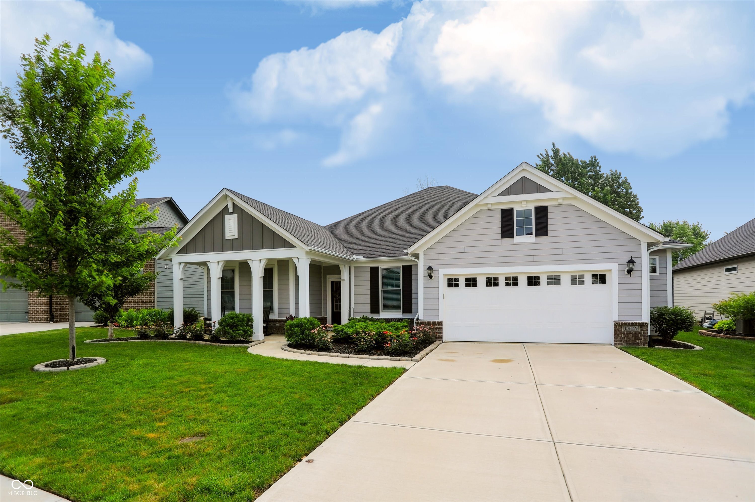 If you want to enjoy the outdoors, this gorgeous ranch w/almost $100K – image 2