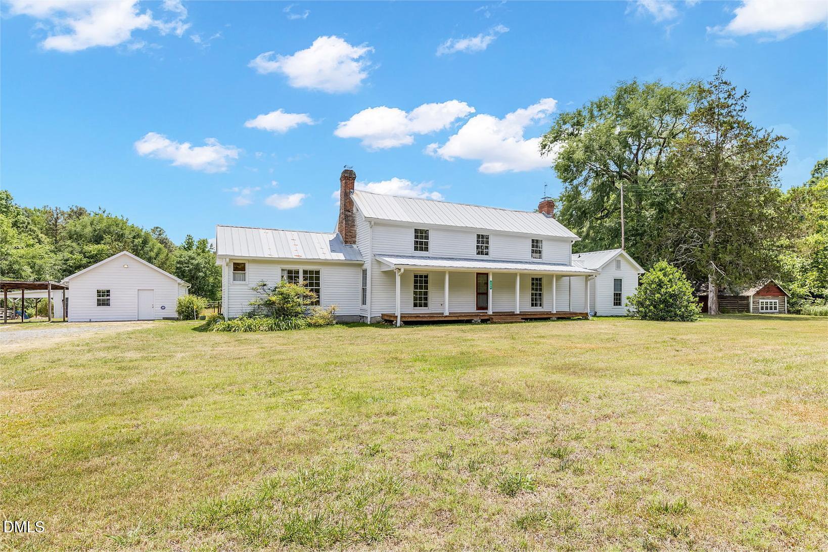 2204 2204 Us-158, Oxford, North Carolina, 27565, USA, 2 Bedrooms Bedrooms, ,2 BathroomsBathrooms,Residential,For Sale,2204 Us-158,10175135