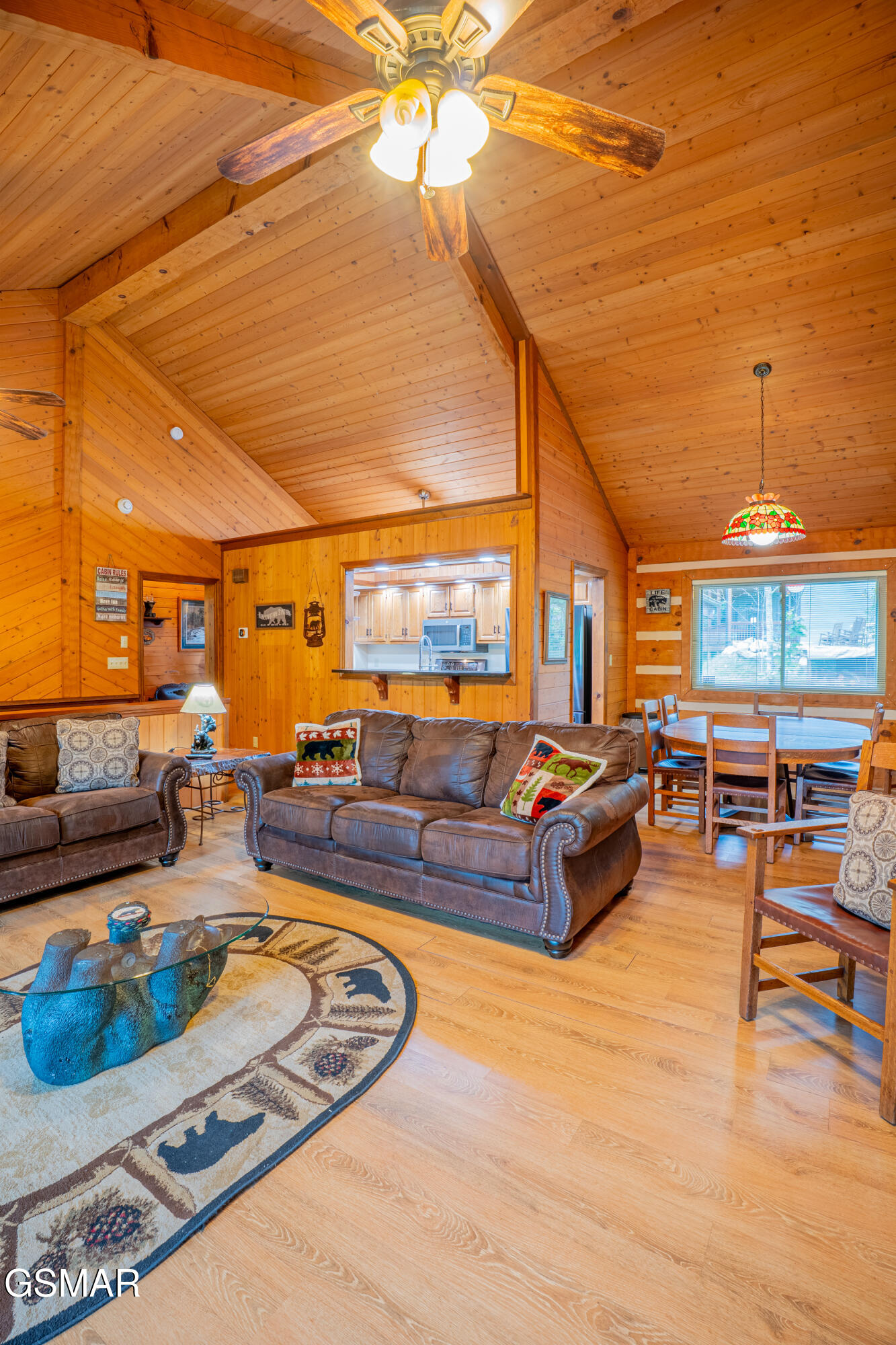 317 317 Matterhorn Drive, Gatlinburg, Tennessee, 37738, USA, 2 Bedrooms Bedrooms, ,3 BathroomsBathrooms,Residential,For Sale,317 Matterhorn Drive,308451