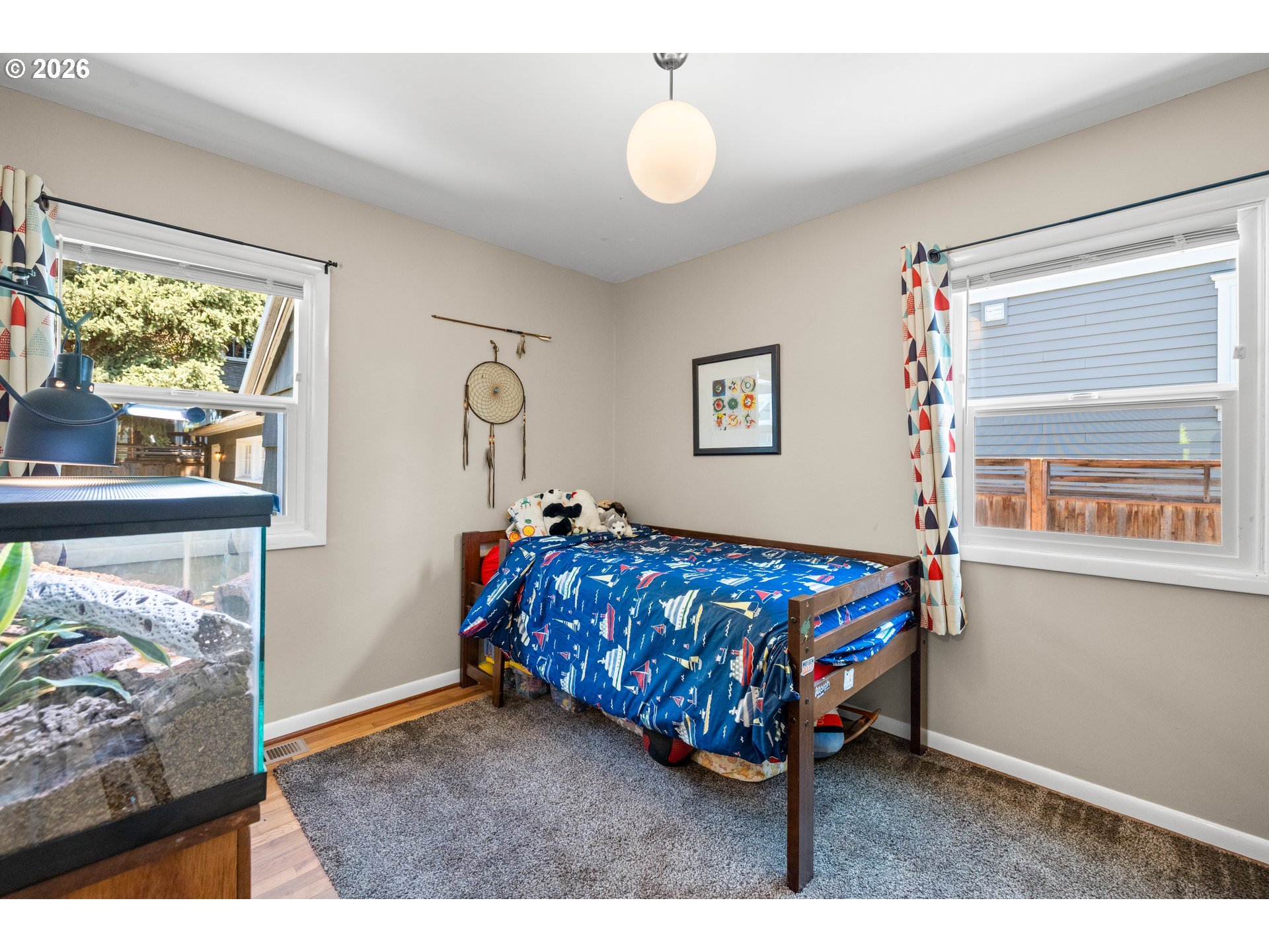 One-level living at its finest in the heart of Eastmoreland Heights! T – image 16