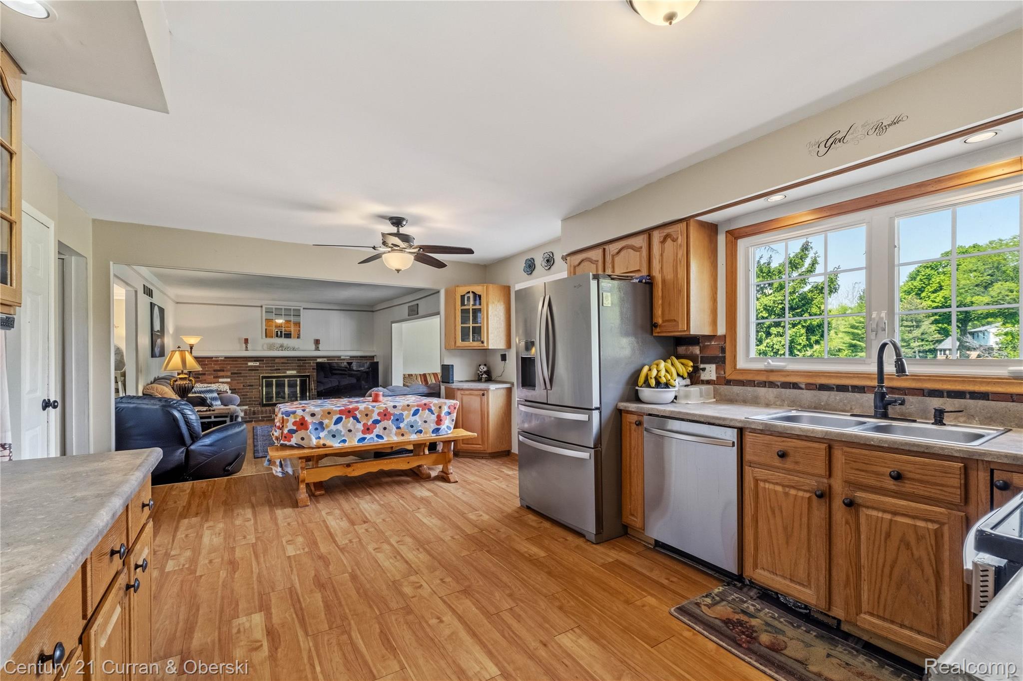 35484 35484 Bennett Street, Livonia, Michigan, 48152, USA, 6 Bedrooms Bedrooms, ,3 BathroomsBathrooms,Residential,For Sale,35484 Bennett Street,48cccbbc-518b-423c-b866-0b6ffb